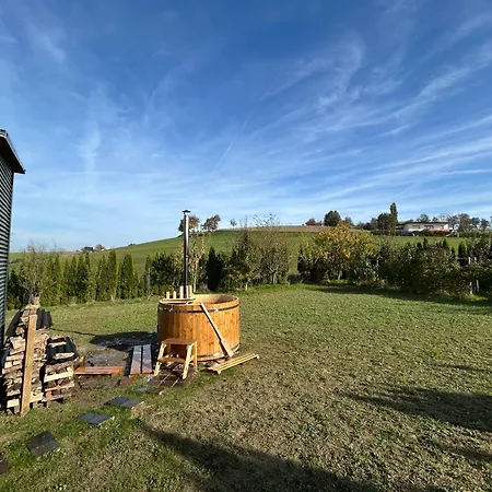 Tiny House Abenteuer Mit Hot Tub Scharten